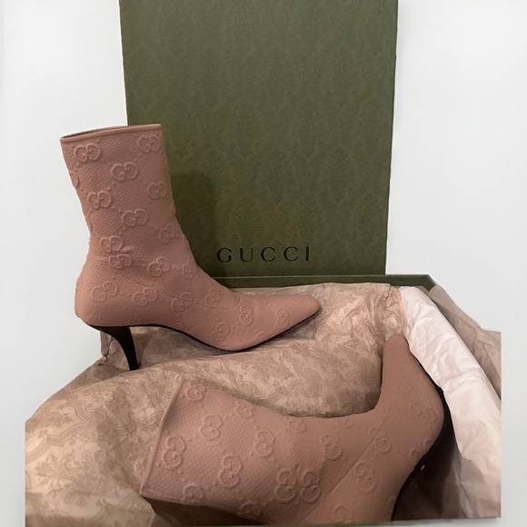 Gucci GG monogram knit boots in 36.5 - Picture 2 of 6